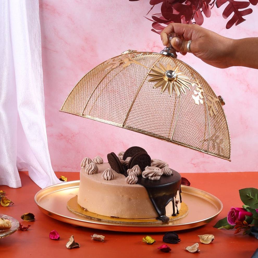 Golden Iron Fruit and Cake Net