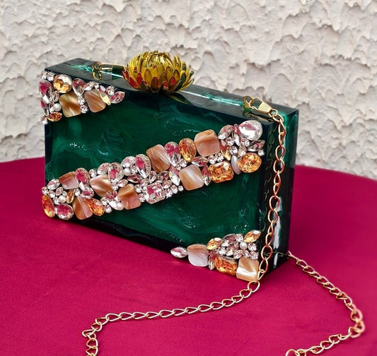 Resin Clutch
