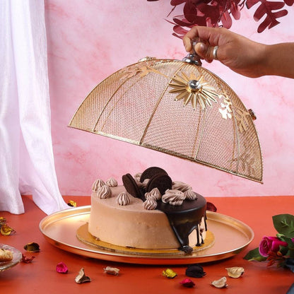 Golden Iron Fruit and Cake Net