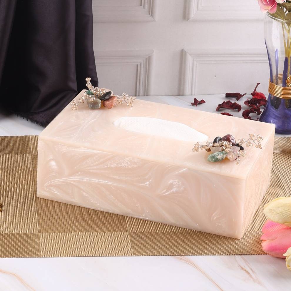 Rectangular tissue box