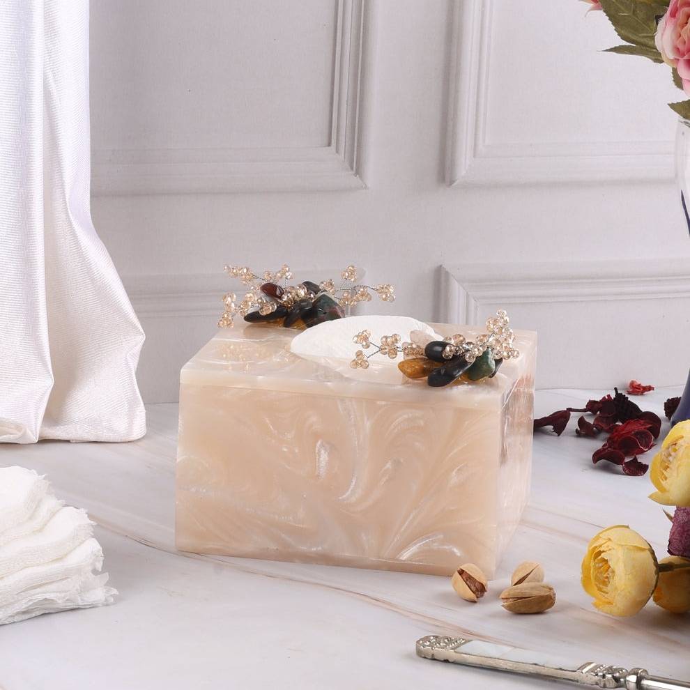 Square tissue box
