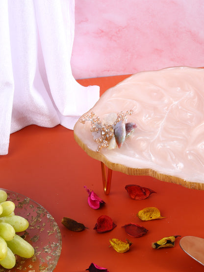 Resin Cake Stand with Spatula