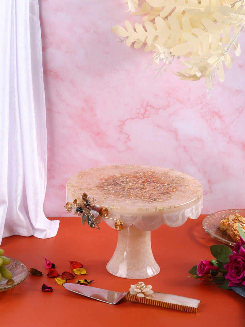 Resin Cake Stand with Spatula