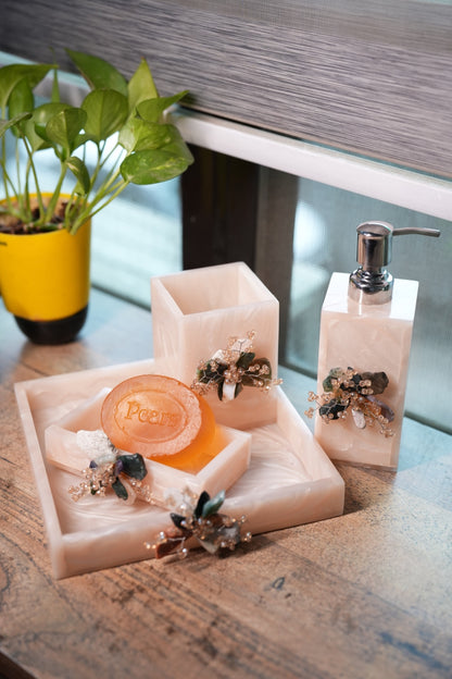 Stylish Resin Bathroom Set