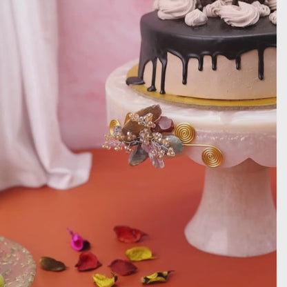 Resin Cake stand with Spatula