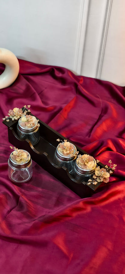 Dinning Mukhwas Organiser